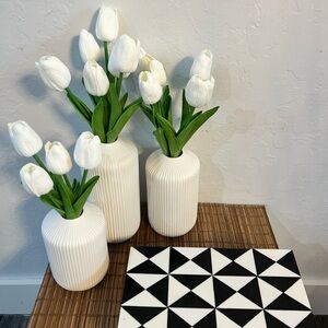 Set of 3 Elegant White Ceramic Vase Set tulip white boho farmhouse spring